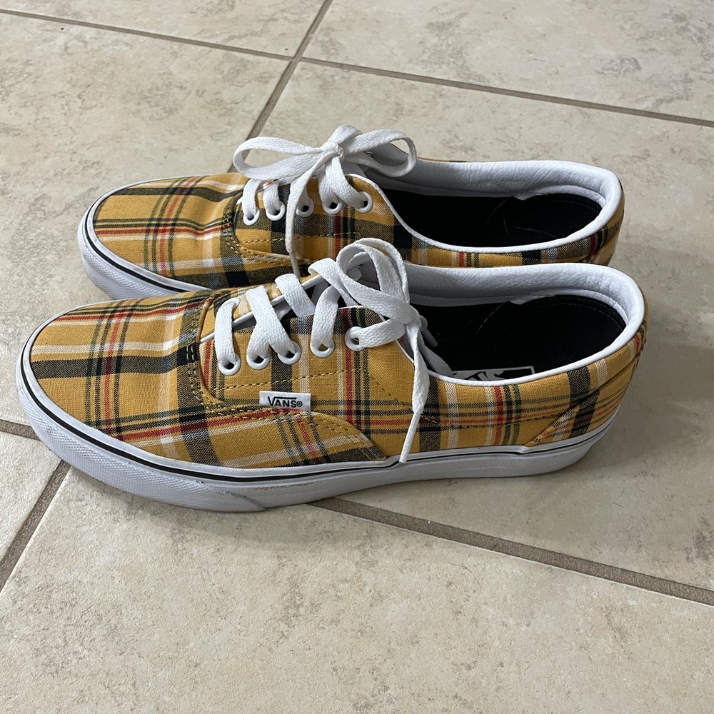 Women’s yellow plaid Vans